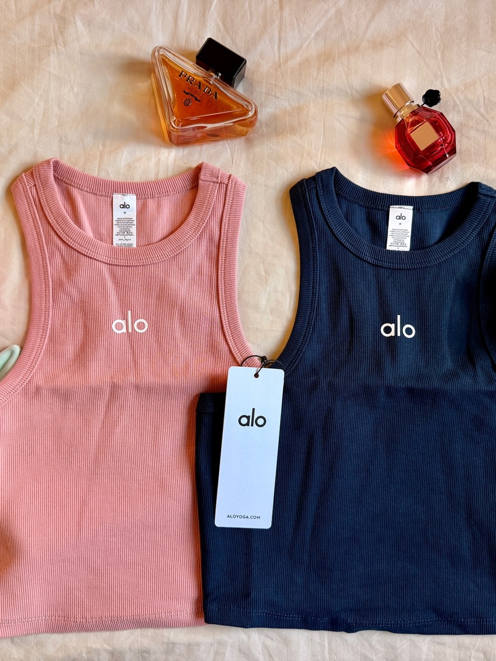 ALO Yoga Ribbed Tank Top — Pink & Navy bundle